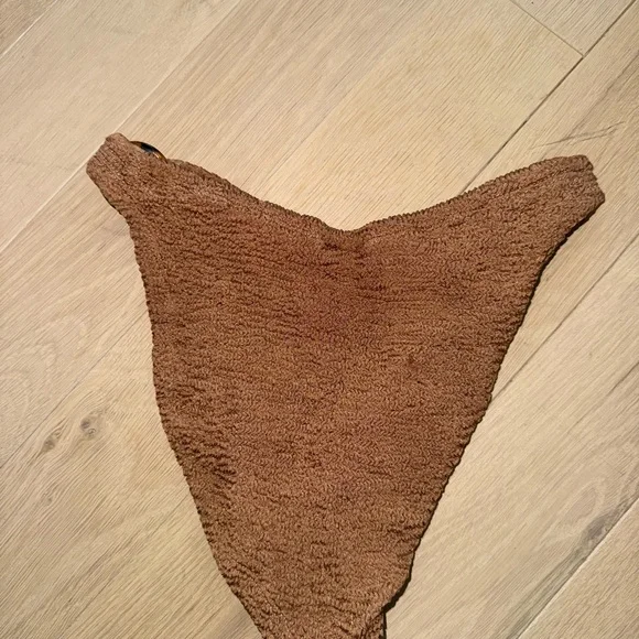 Hunza G Brown Bikini Set - Picture 4 of 6